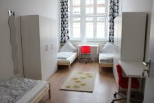 130 Dreibettzimmer